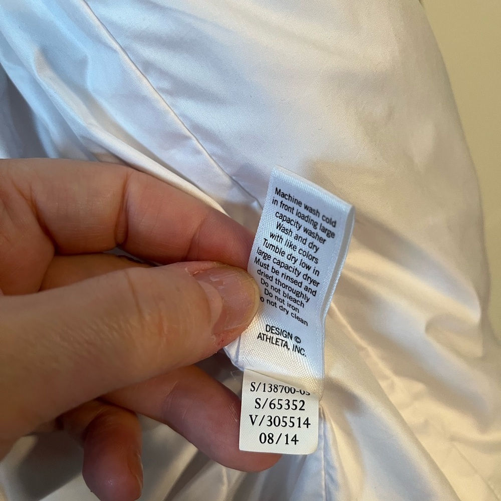 Athleta White Puffer Jacket Size L - Picture 6 of 13
